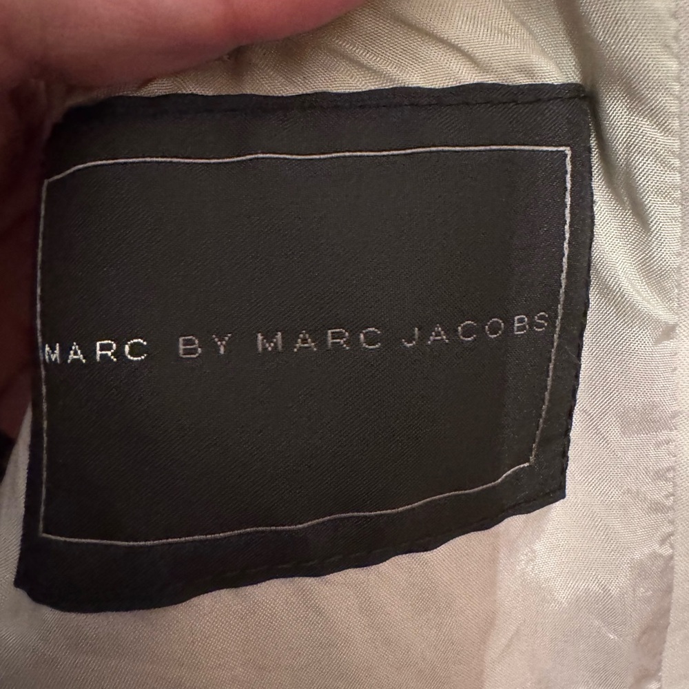 Marc by Marc Jacob’s trench coat, vintage! This coat is unreal! - Picture 7 of 12